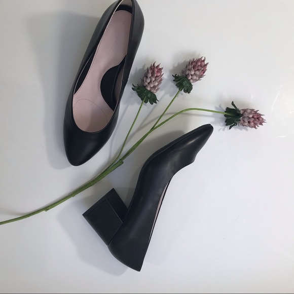 TARYN ROSE Good Rochelle Block Heel Pump NWOB - Picture 3 of 7